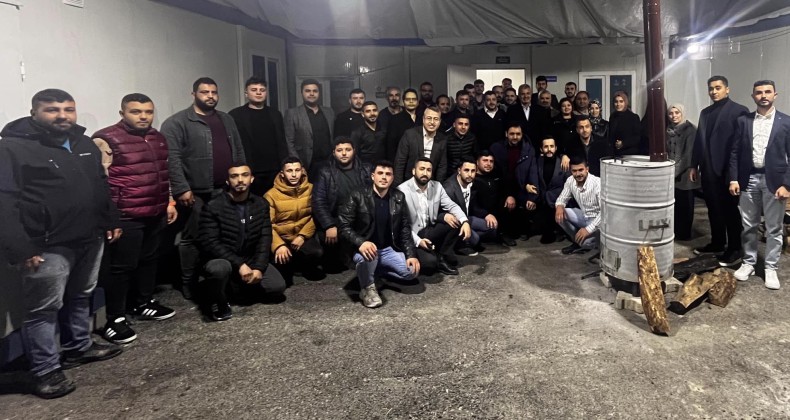 ÖNTÜRK AK PARTİ HATAY İL SKM’DE MORAL DEPOLADI