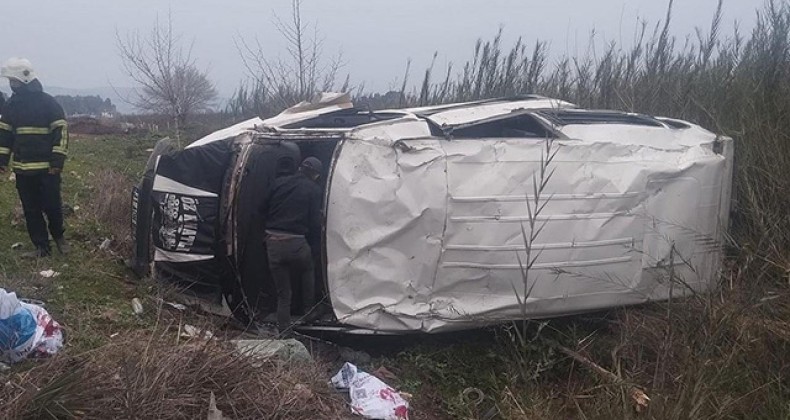 Hatay’da devrilen minibüsteki 13 tarım işçisi yaralandı