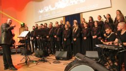 Antakya Medeniyetler Korosu’ndan duygu dolu konser